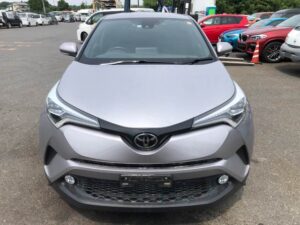 Toyota C-HR 6